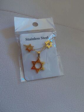 Gold-Tone Star of David Necklace and Stud Earrings Set